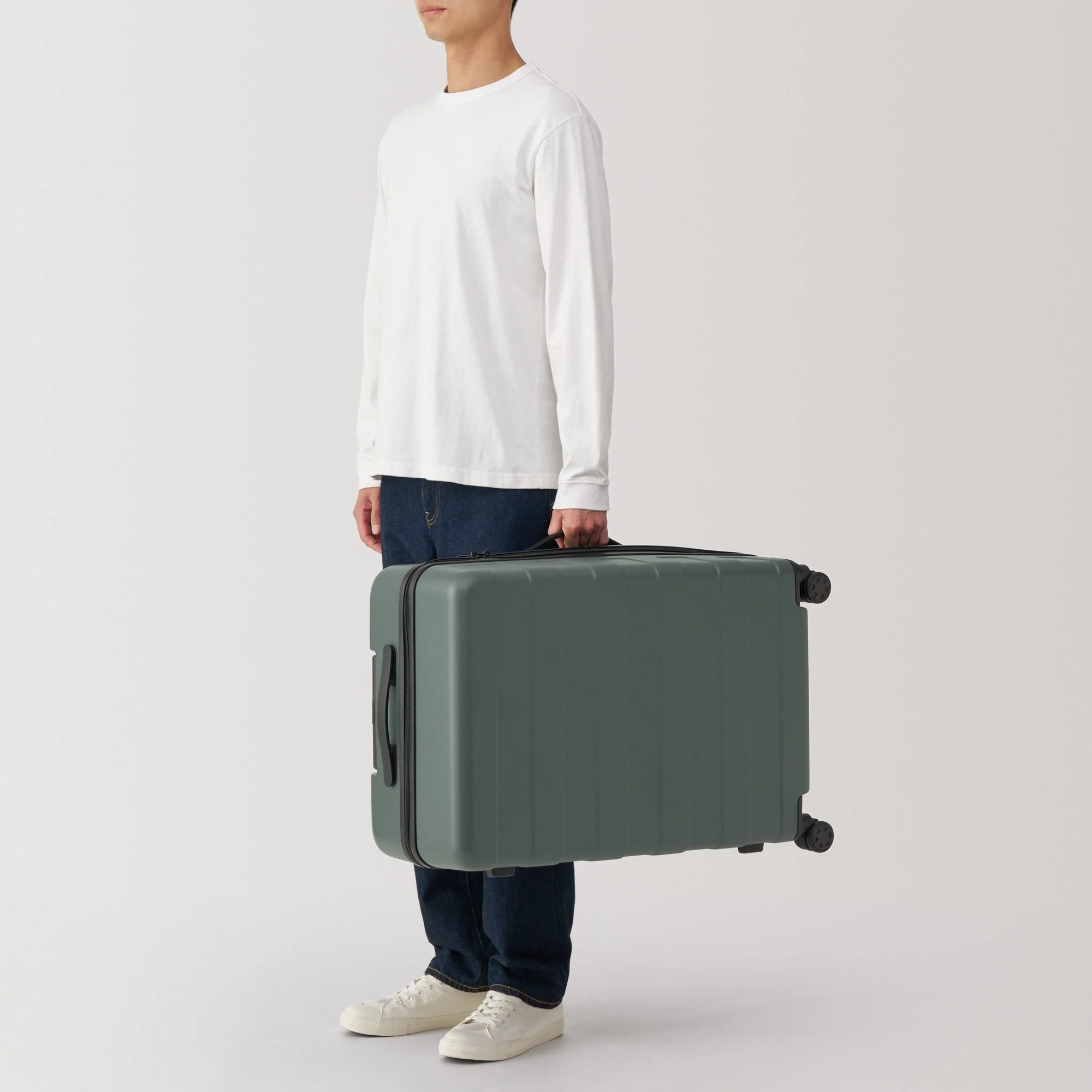 Adjustable Handle Hard Shell Suitcase 75L | Check-In - Image 11
