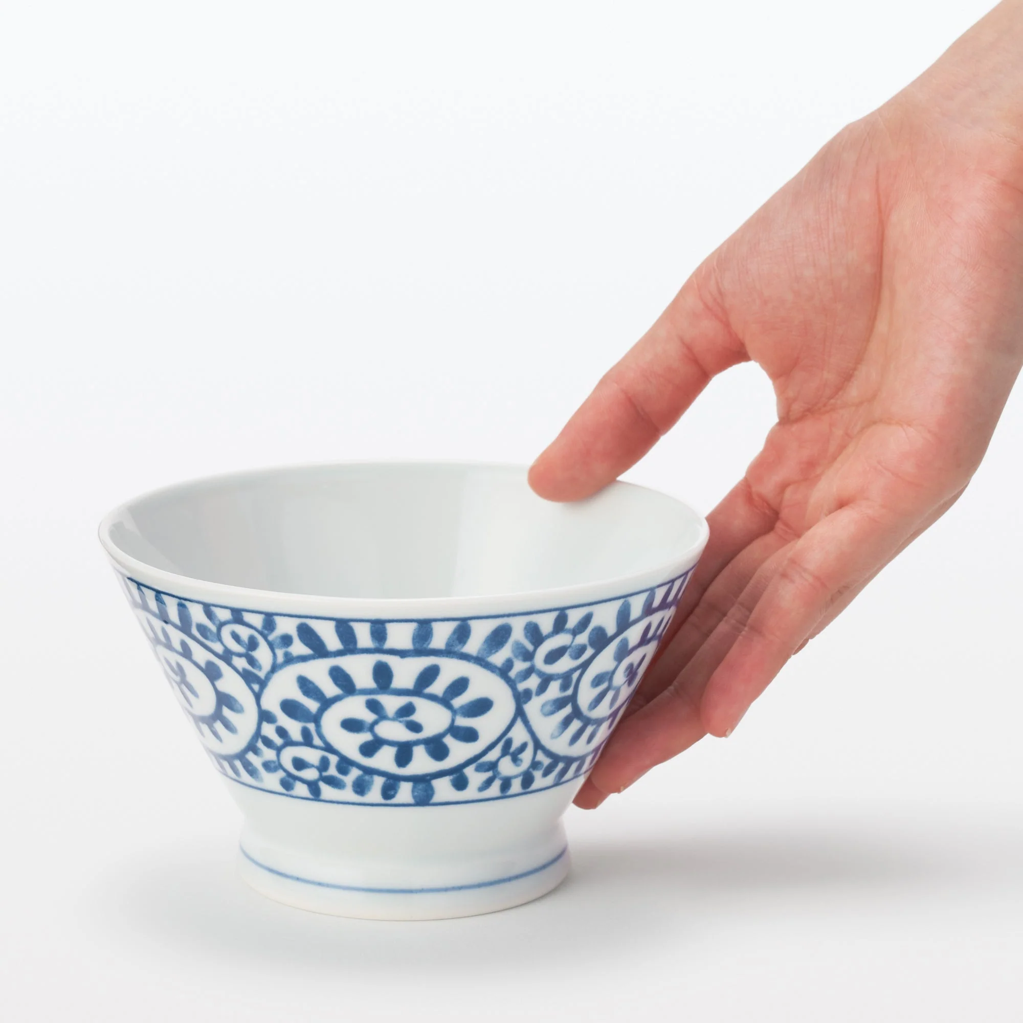 Hasami Ware Rice Bowl - Arabesque Pattern - Large - Image 6