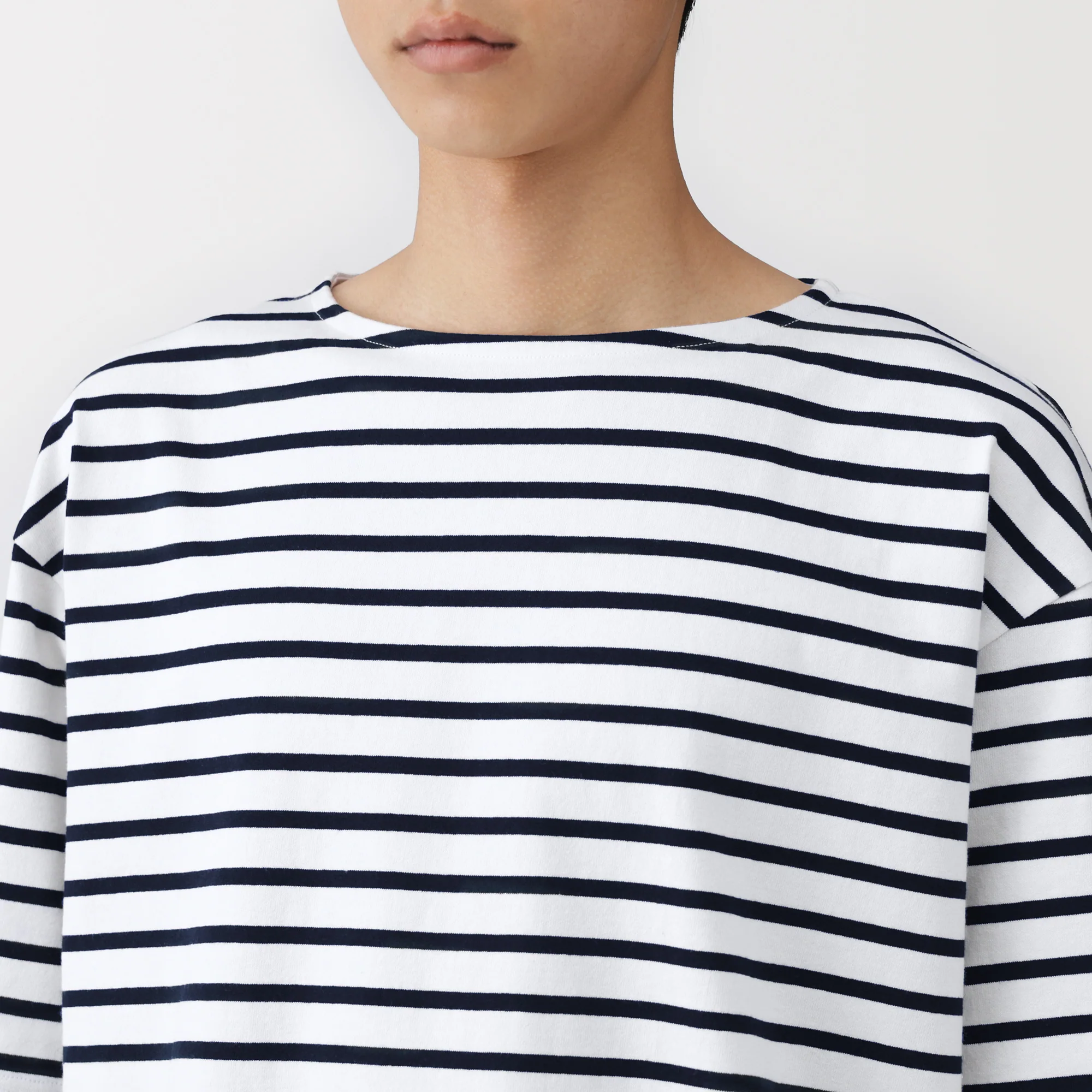 Heavyweight Cotton Boatneck T-Shirt - Image 32