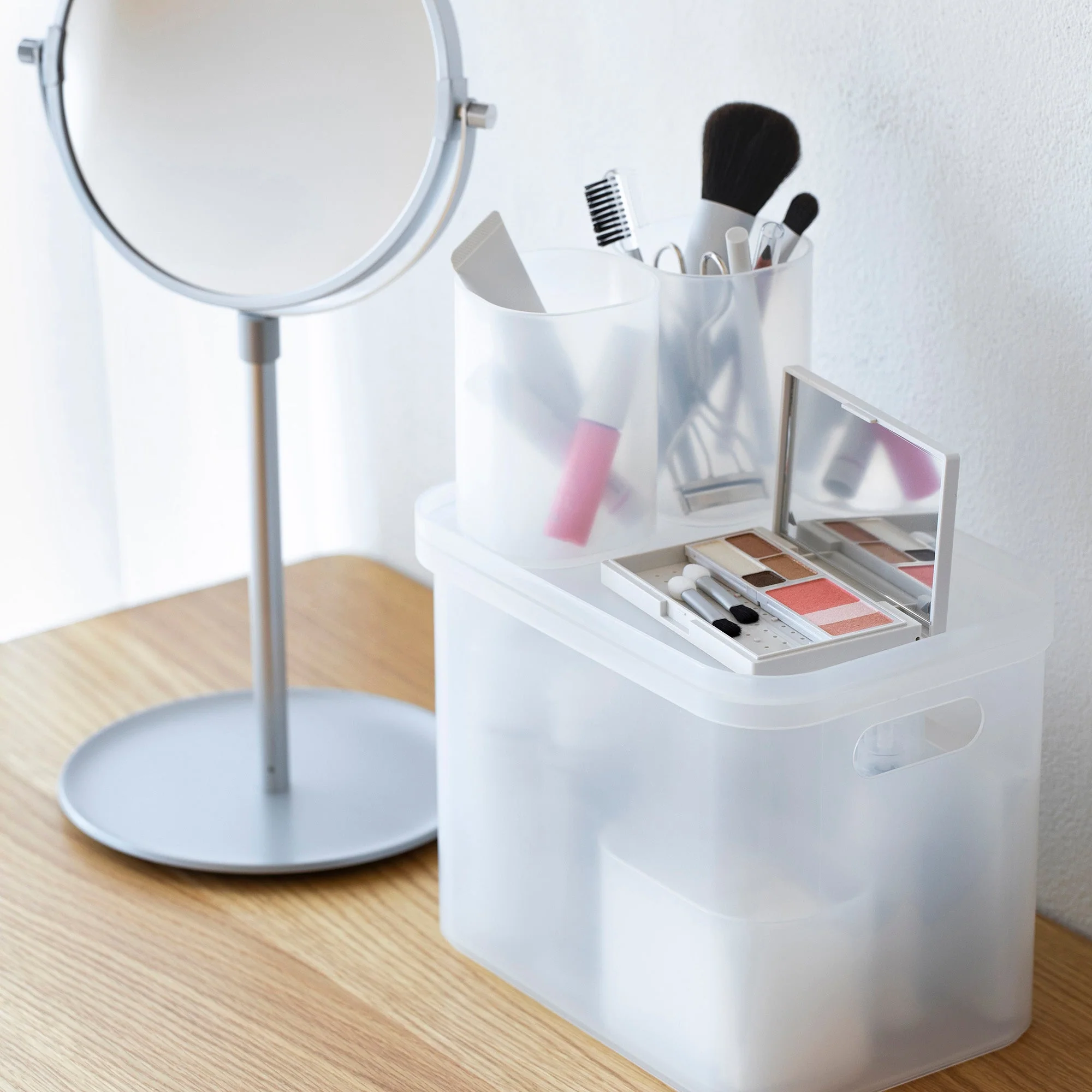 Recycled Polypropylene Makeup Box Lid (W6.2 x D9.1 x H0.8") - Image 5