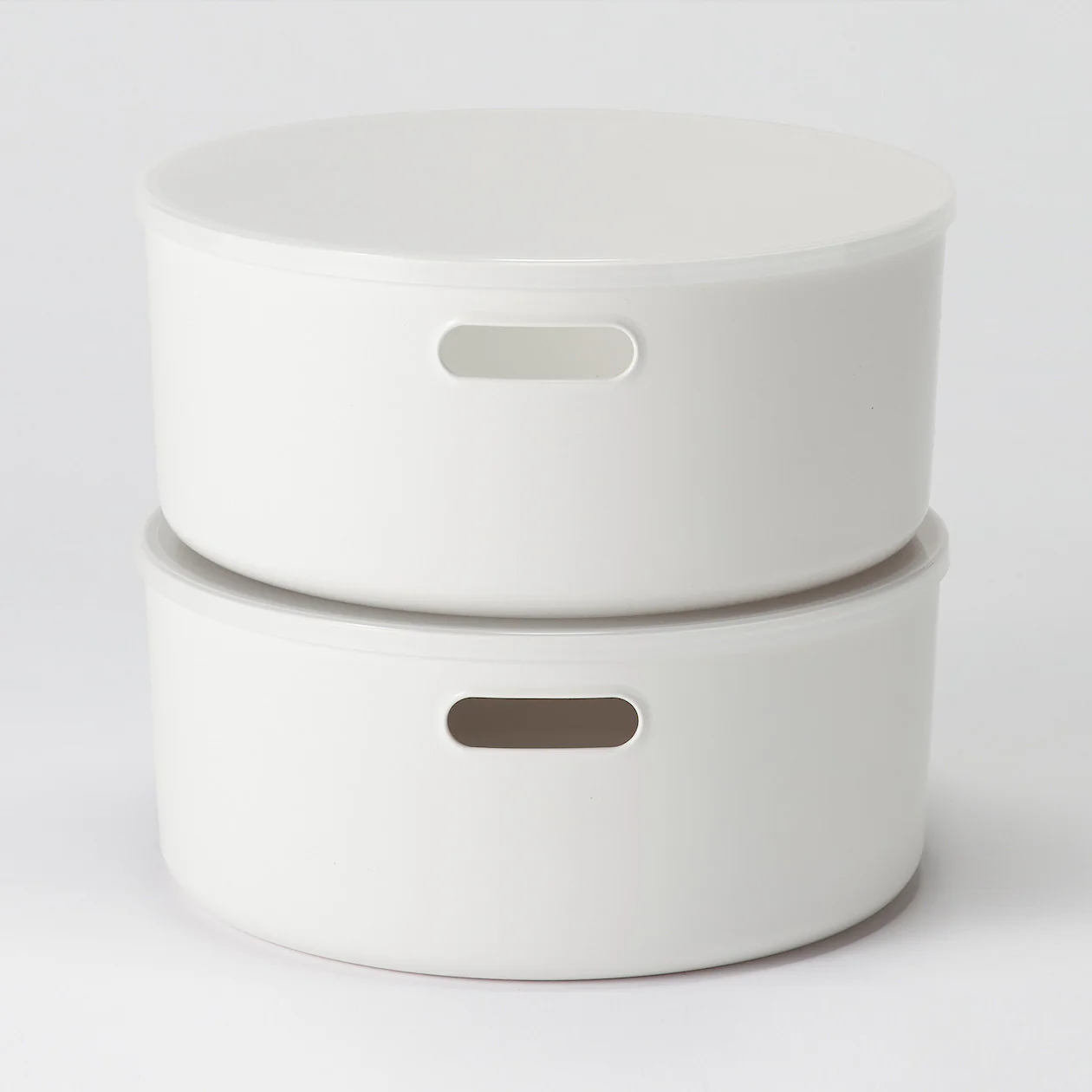 Soft Polyethylene Round Case - dia. 14.2 x H6.3" - Image 4