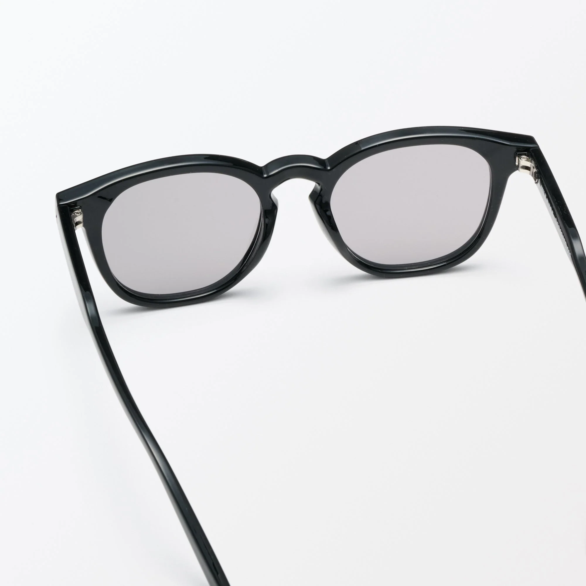 UV Protection Boston Sunglasses - Image 17