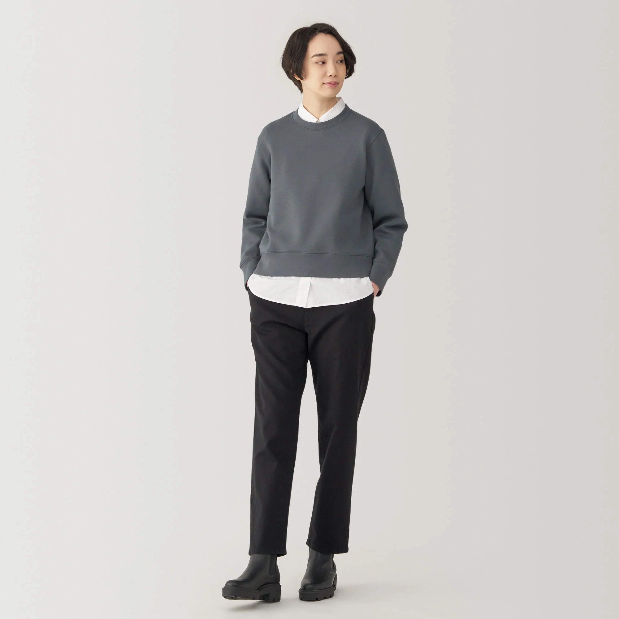 Women's Double Knitted Sweatshirt - Image 4